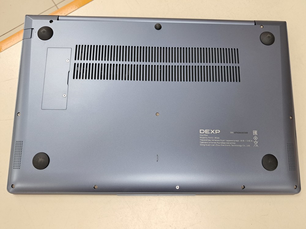 Ноутбук Dexp Atlas; Core i3-1215U, Intel UHD Graphics, 8 Гб, 250 Гб, Нет