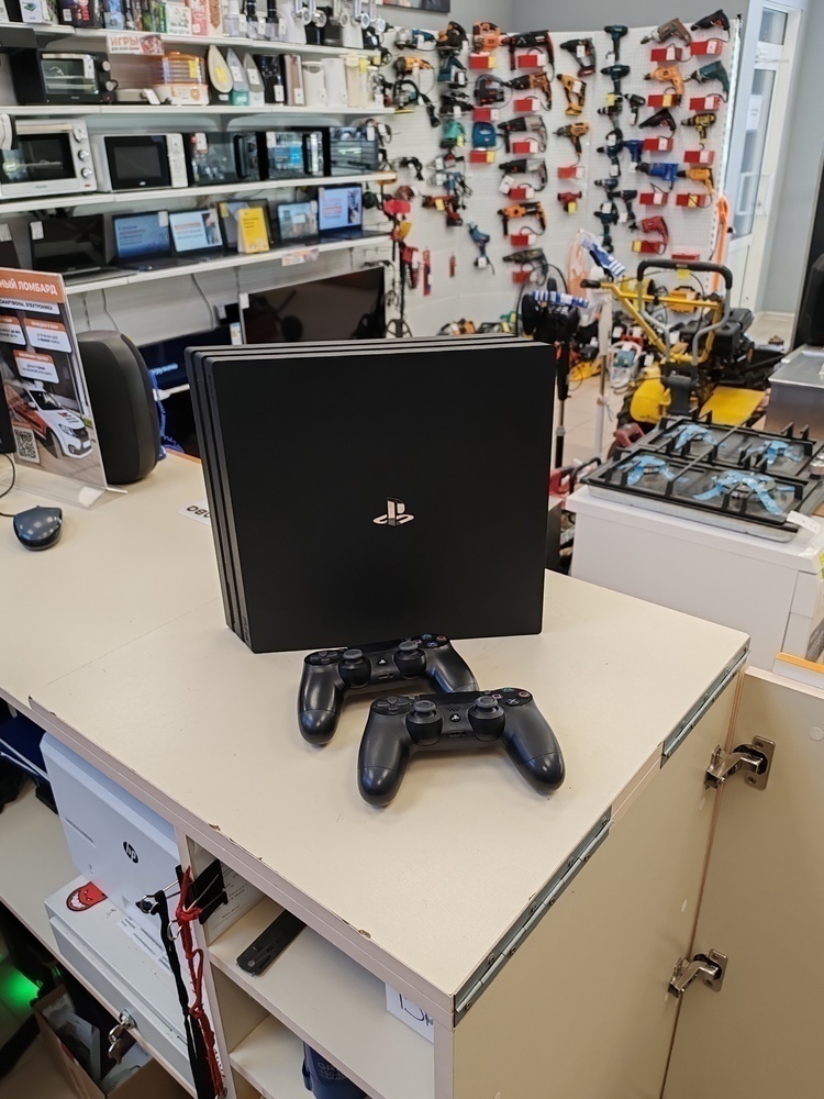 Игровая приставка PlayStation 4 Pro 1Tb