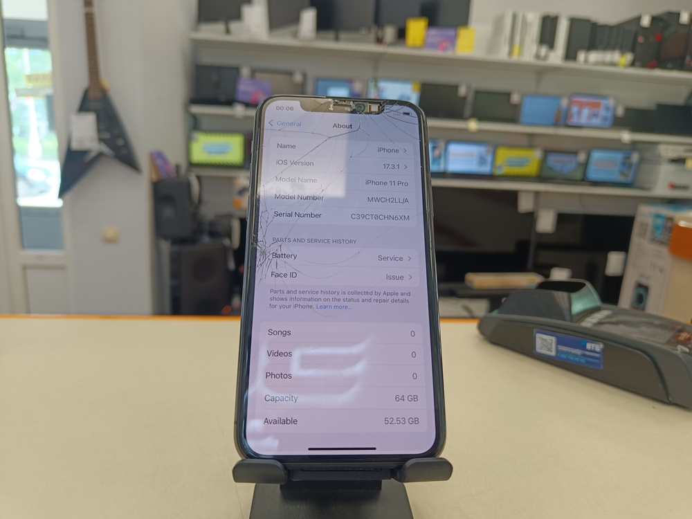 Смартфон Apple iPhone 11 Pro 64Gb