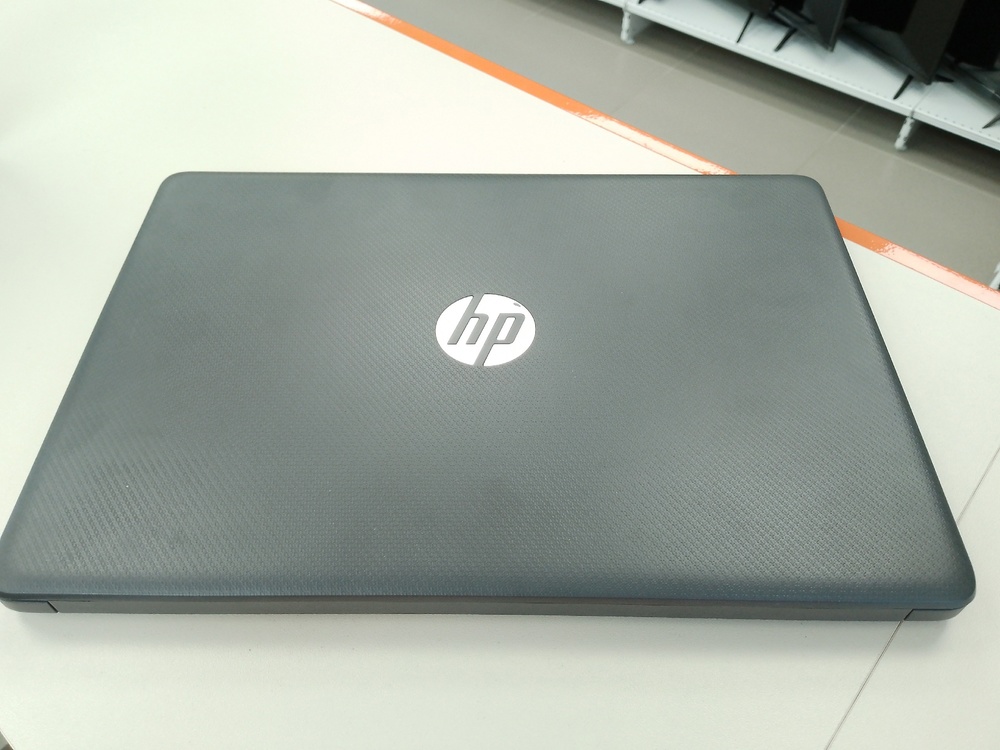 Ноутбук HP; Celeron N4020, Intel UHD Graphics 600, 4 Гб, 128 Гб, Нет