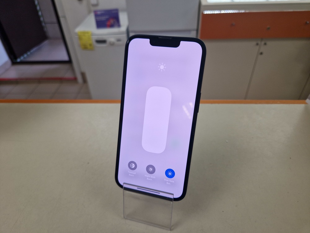 Смартфон Apple iPhone 13 128Gb