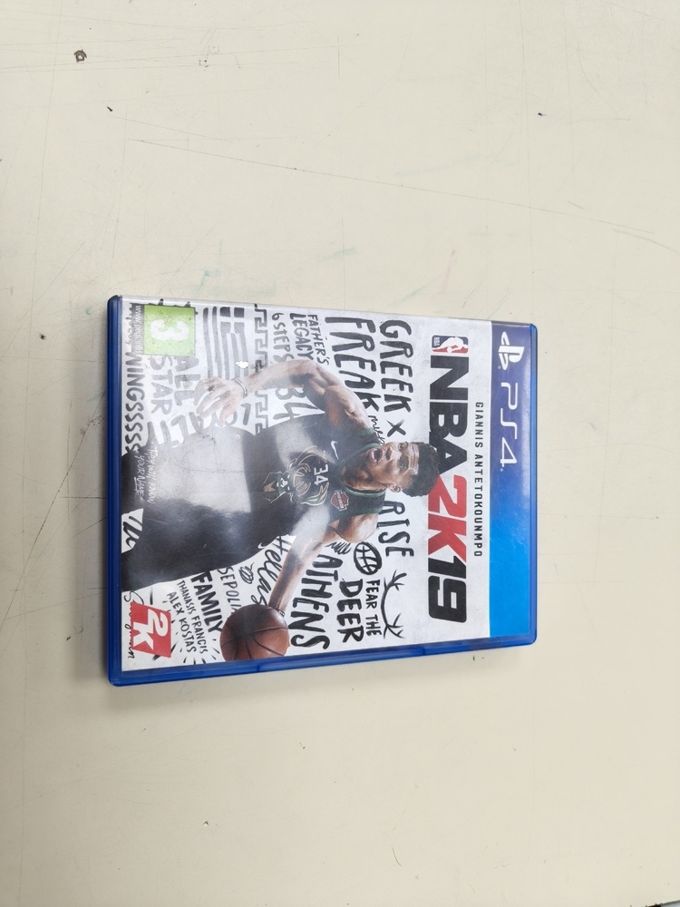 Игра Playstation 4 NBA 2K19