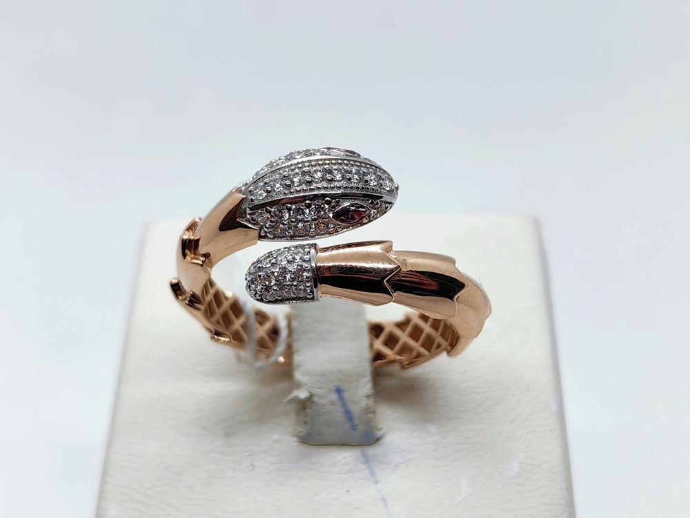 КОЛЬЦО С КАМНЯМИ (Au 585)