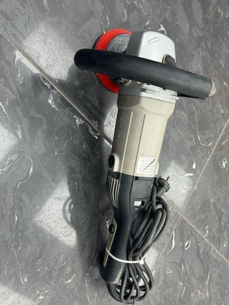 Полировальная машина Интерскол упм-180/1300э