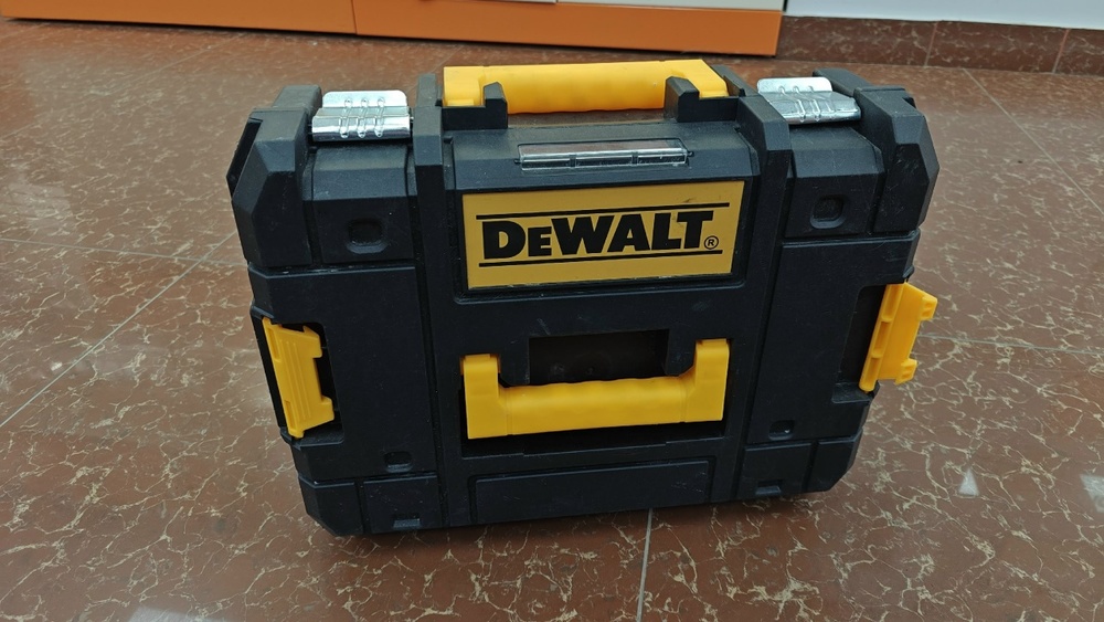 Перфоратор Dewalt D25003