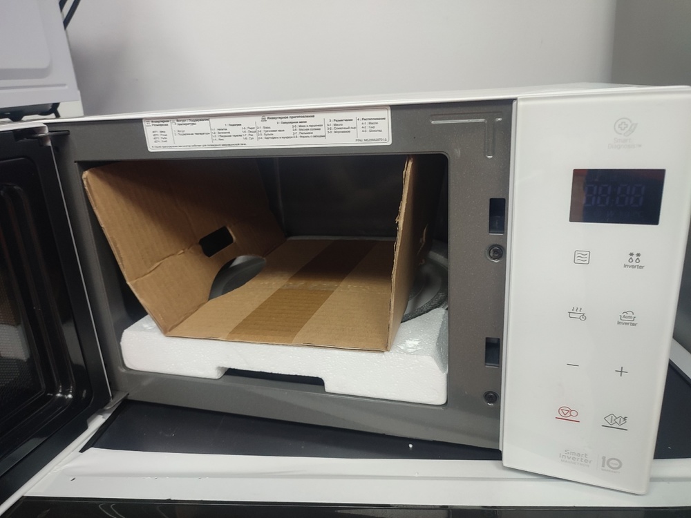 Микроволновая печь LG MS2595GIH