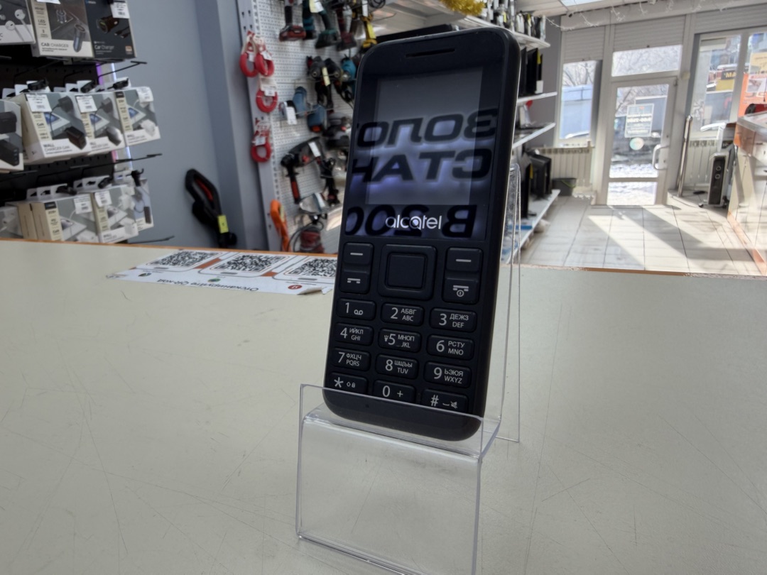 Мобильный телефон Alcatel 1066D