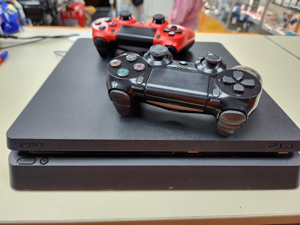 Игровая приставка PlayStation 4 Slim 1Tb
