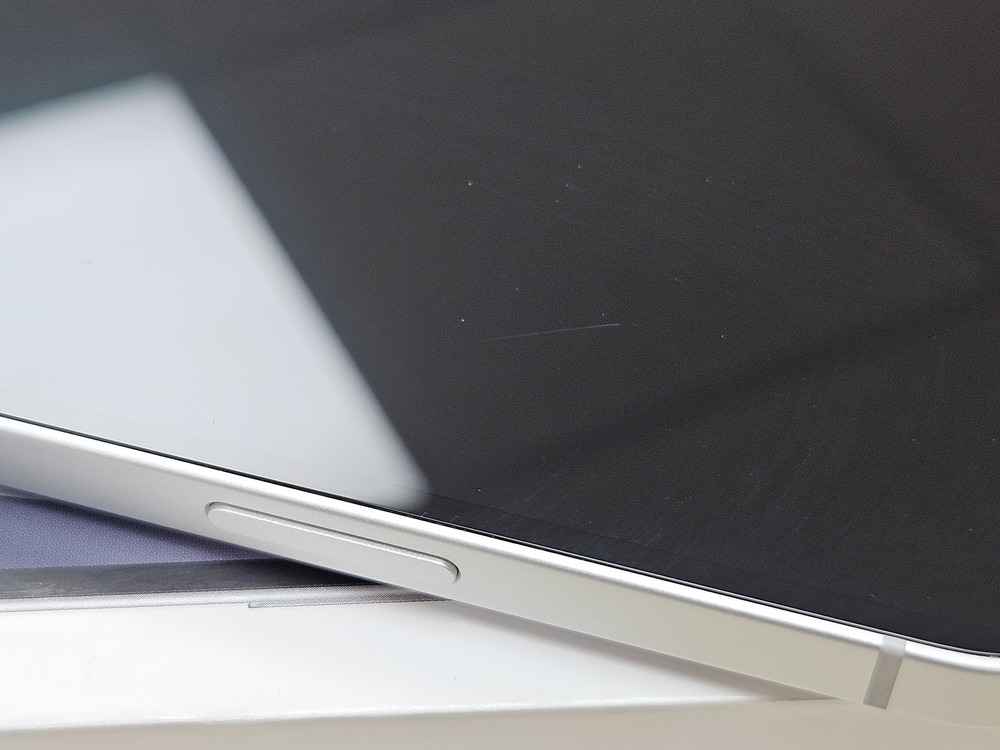 Смартфон Apple Iphone 16E 128Gb