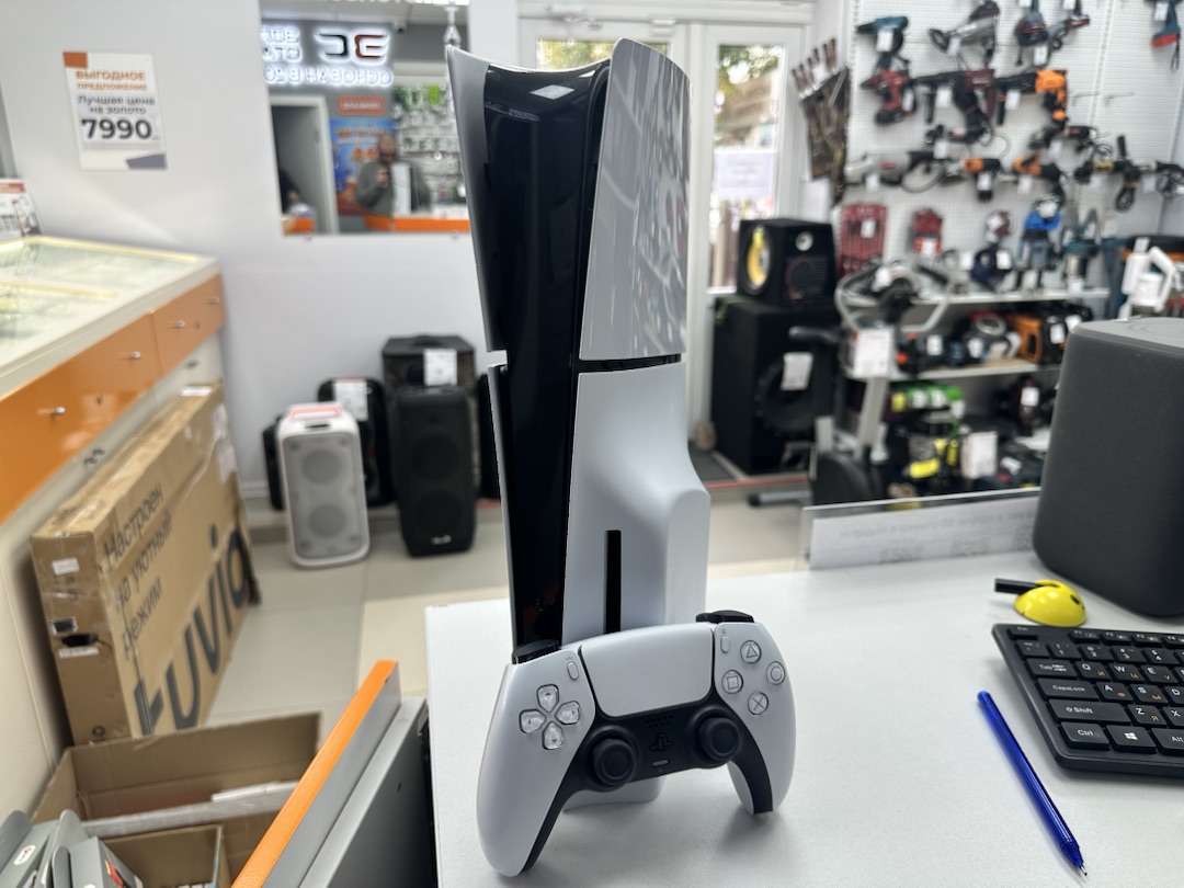 Игровая приставка PlayStation 5 Slim 1TB (С дисководом)