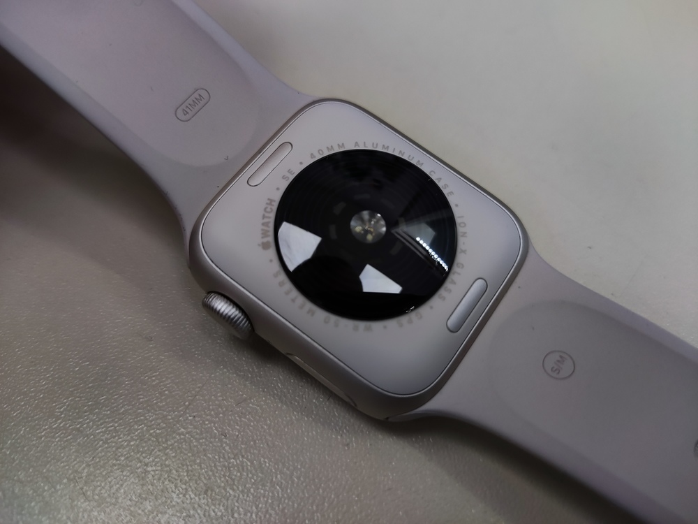 Смарт-часы Apple Watch SE 2022 40mm