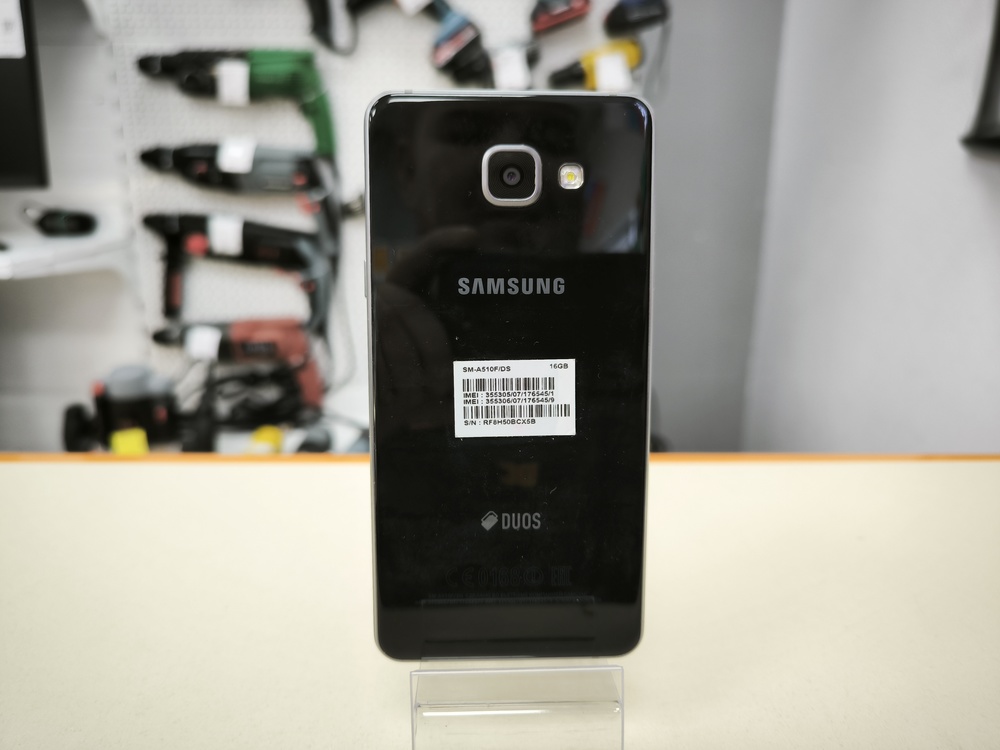 Смартфон Samsung Galaxy A5 2/16