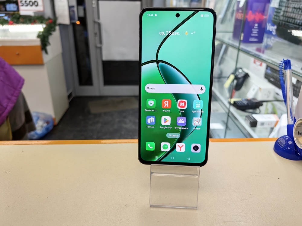 Смартфон Realme 12 8/256