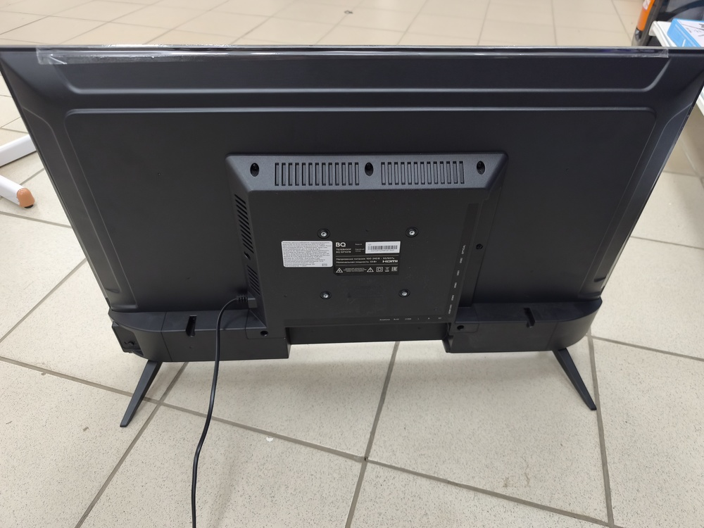 LED Телевизор BQ 32FS01B