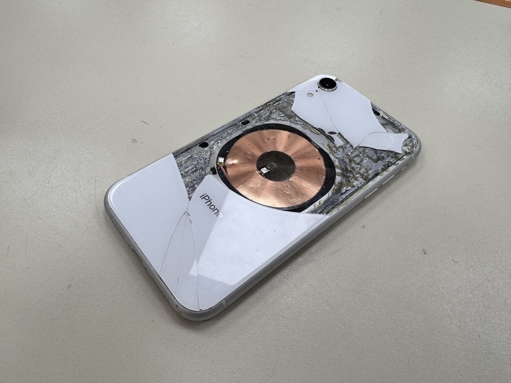 Смартфон Apple iPhone Xr 64Gb