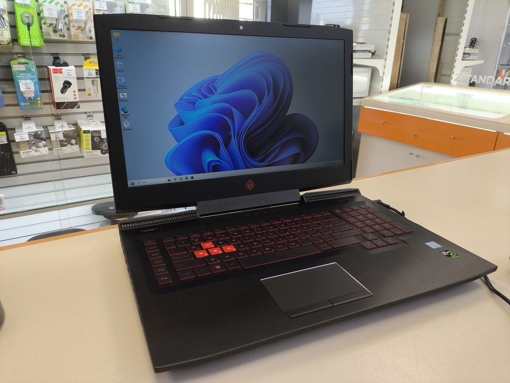 Ноутбук HP; Core i7-8750H, GeForce GTX 1050 Ti, 16 Гб, 256 Гб, 1 Tb