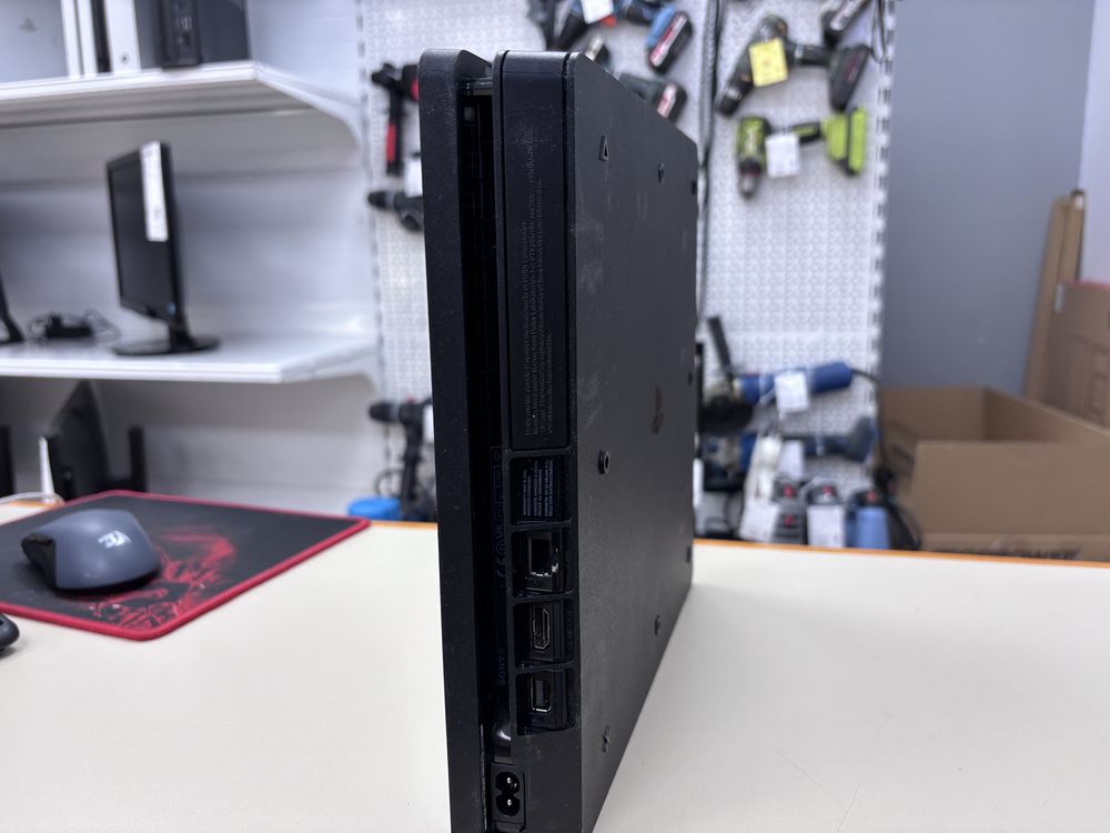 Игровая приставка PlayStation 4 Slim 500GB