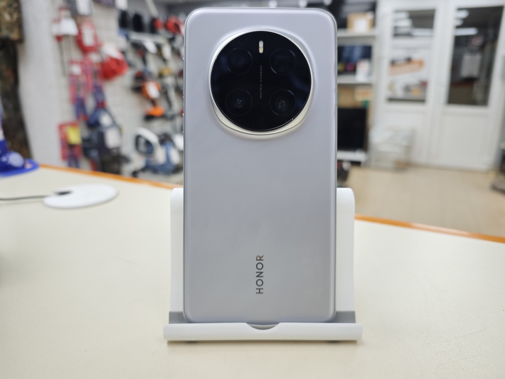 Смартфон Honor Magic 7 Pro 12/512