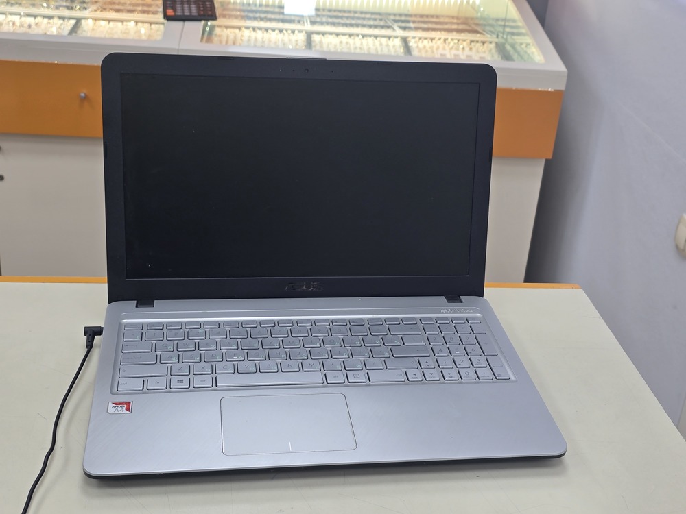 Ноутбук ASUS R543B; A4-9125, Radeon R3 series, 4 Гб, 128 Гб, Нет