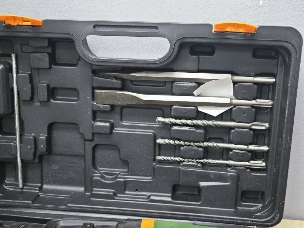 Перфоратор Калибр ЭП-950/30