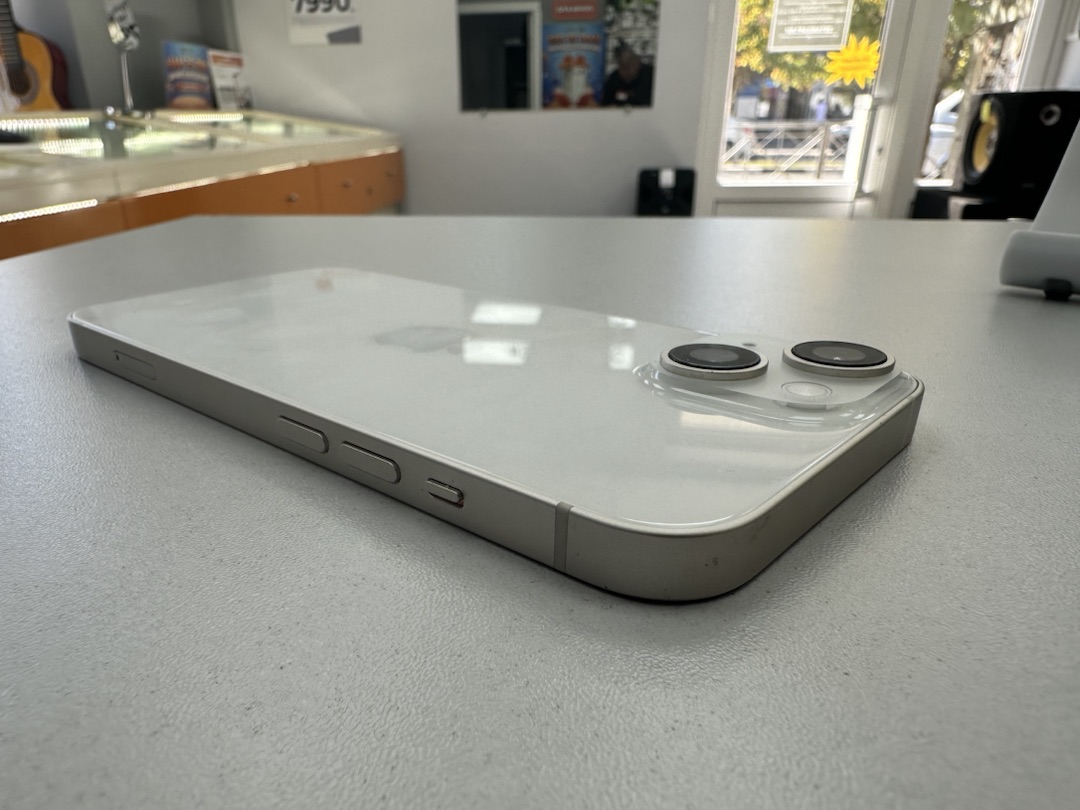 Смартфон Apple Iphone 14 128Gb
