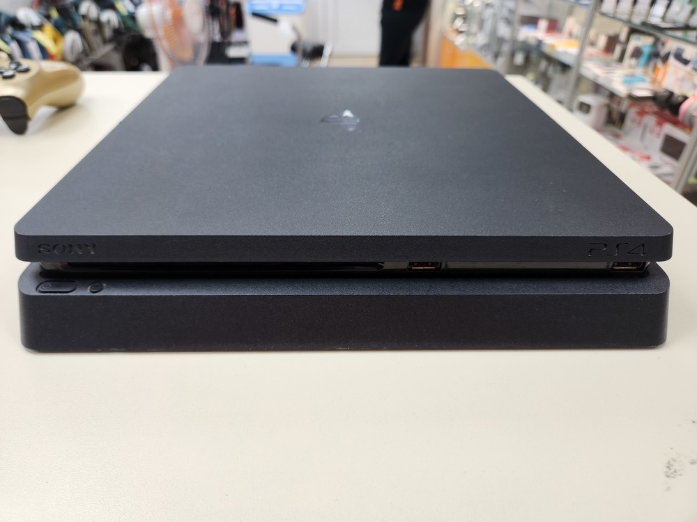 Игровая приставка PlayStation 4 Slim 1Tb