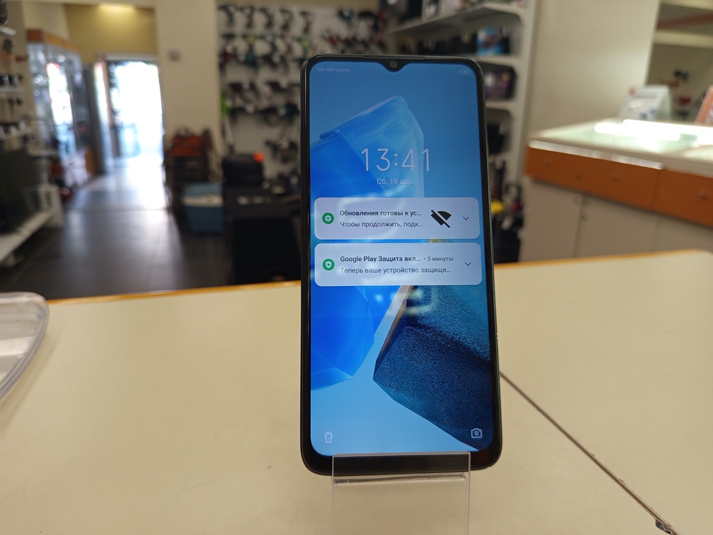 Смартфон Infinix HOT 30i 8/128