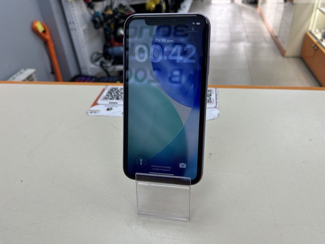 Смартфон Apple iPhone 11 128Gb