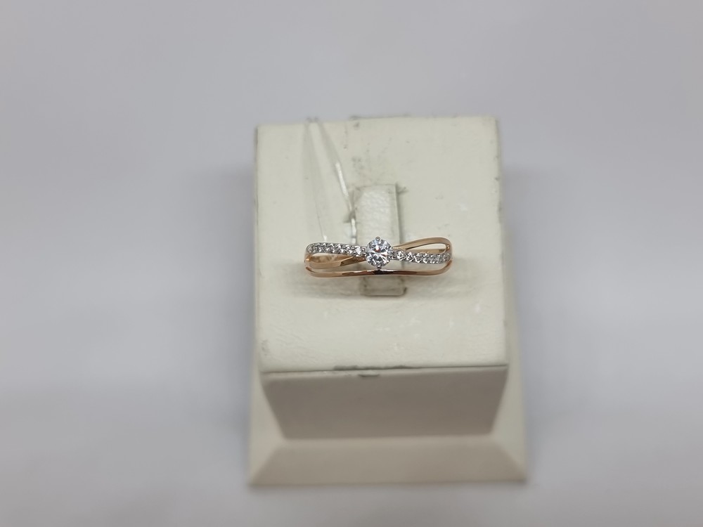 КОЛЬЦО С КАМНЯМИ (Au 585)