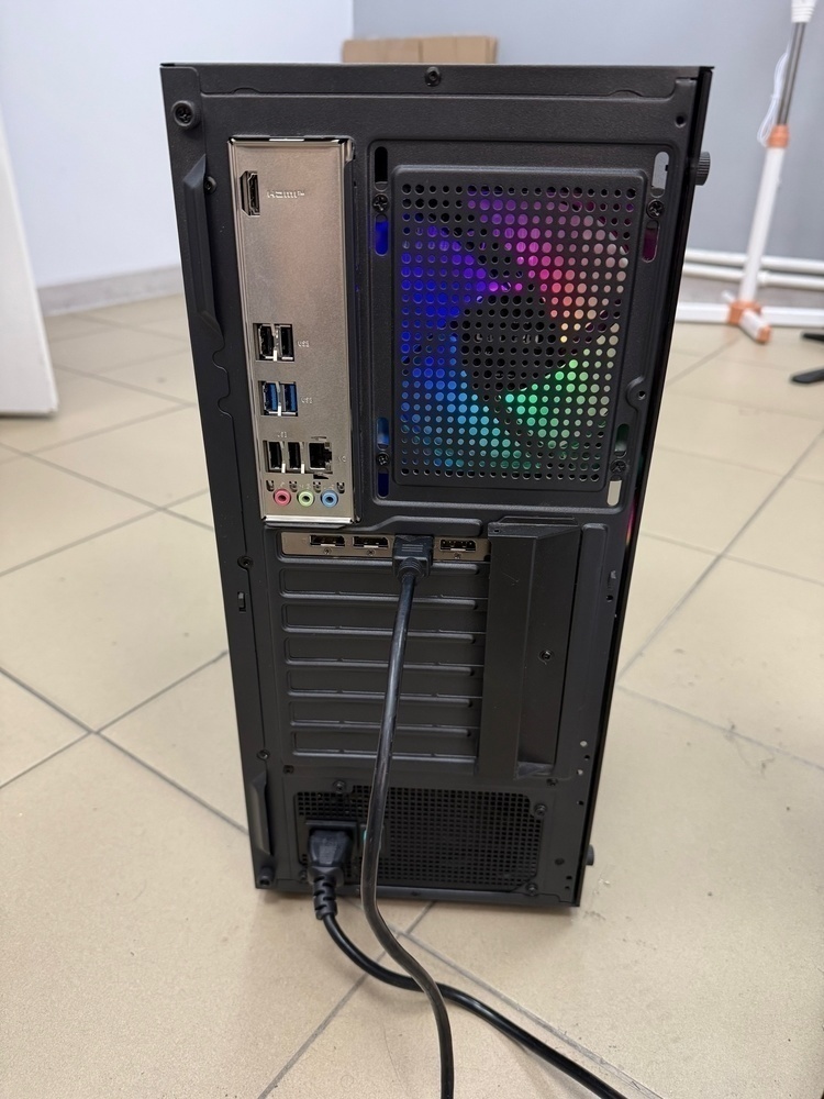 Системный блок Cougar; Core I3-12100F, Radeon RX 7600, 8 Гб, 256 Гб, Нет