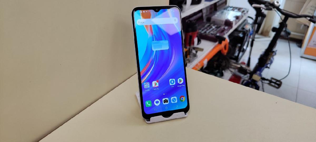 Смартфон Tecno Spark Go 6 2/32