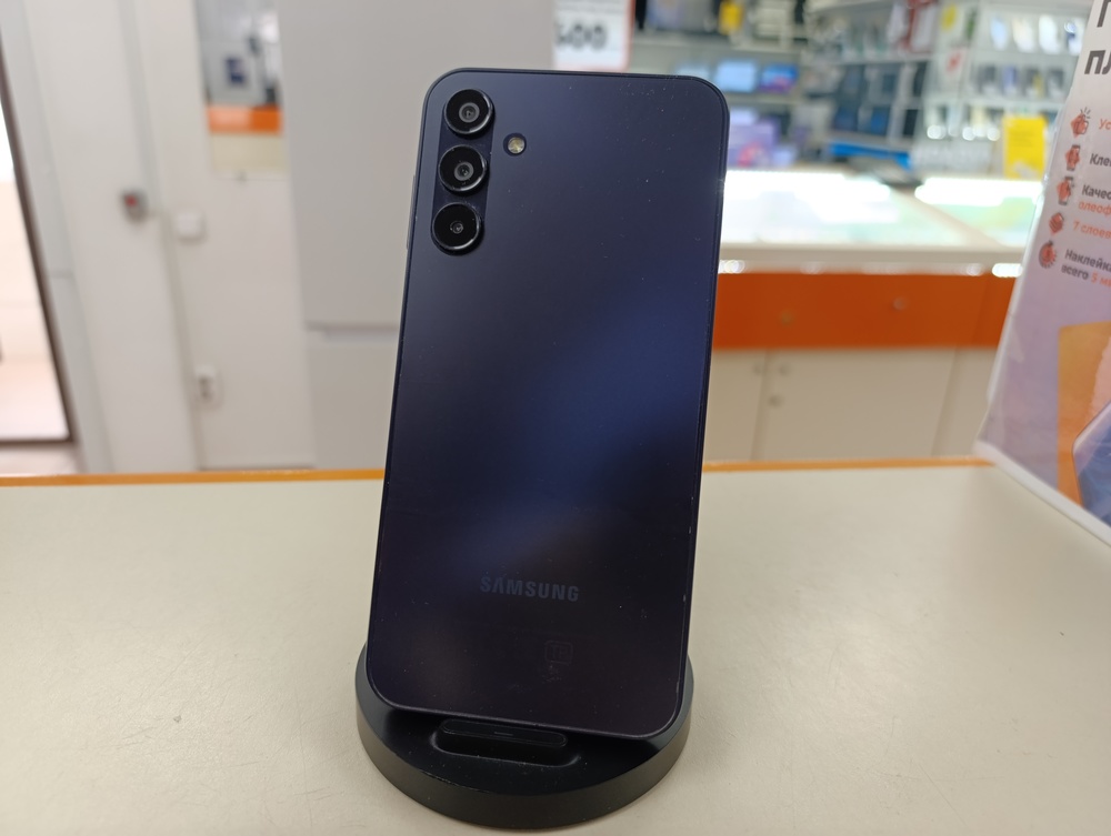 Смартфон Samsung Galaxy A15 4/128