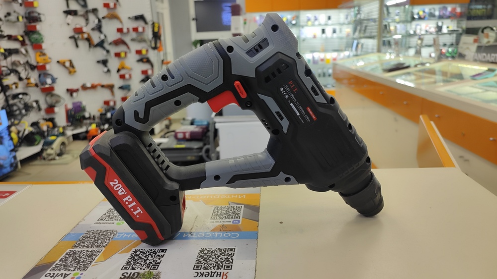 Перфоратор P.I.T. PBH20H-18A/1