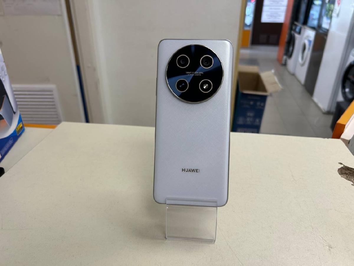 Смартфон Huawei Nova 13i 8/128
