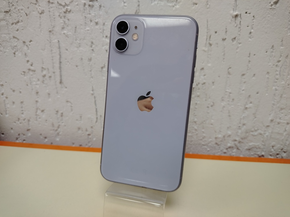 Смартфон Apple iPhone 11 64Gb