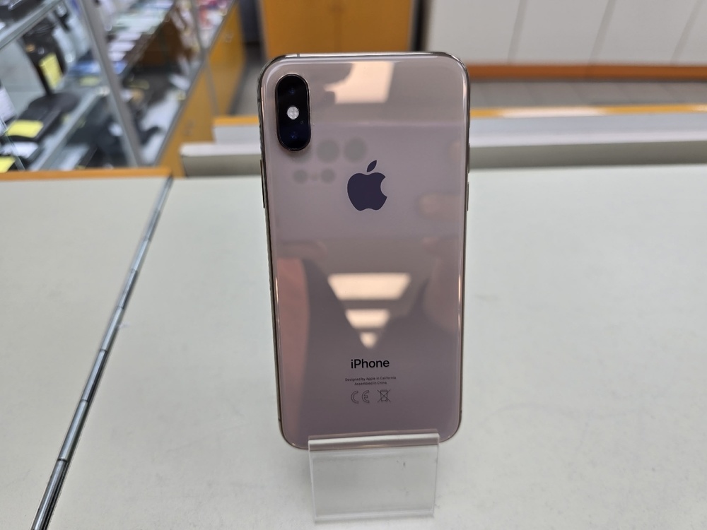 Смартфон Apple iPhone Xs 64Gb