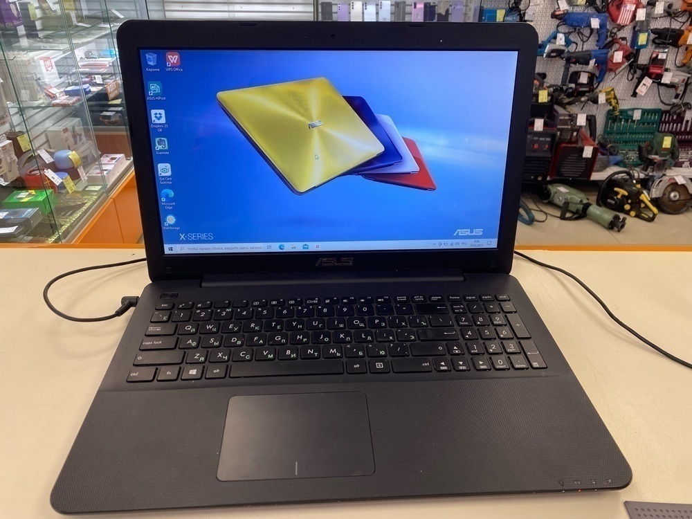 Ноутбук ASUS; Core i3-4005U, GeForce 920M, 4 Гб, Нет, 500 Гб