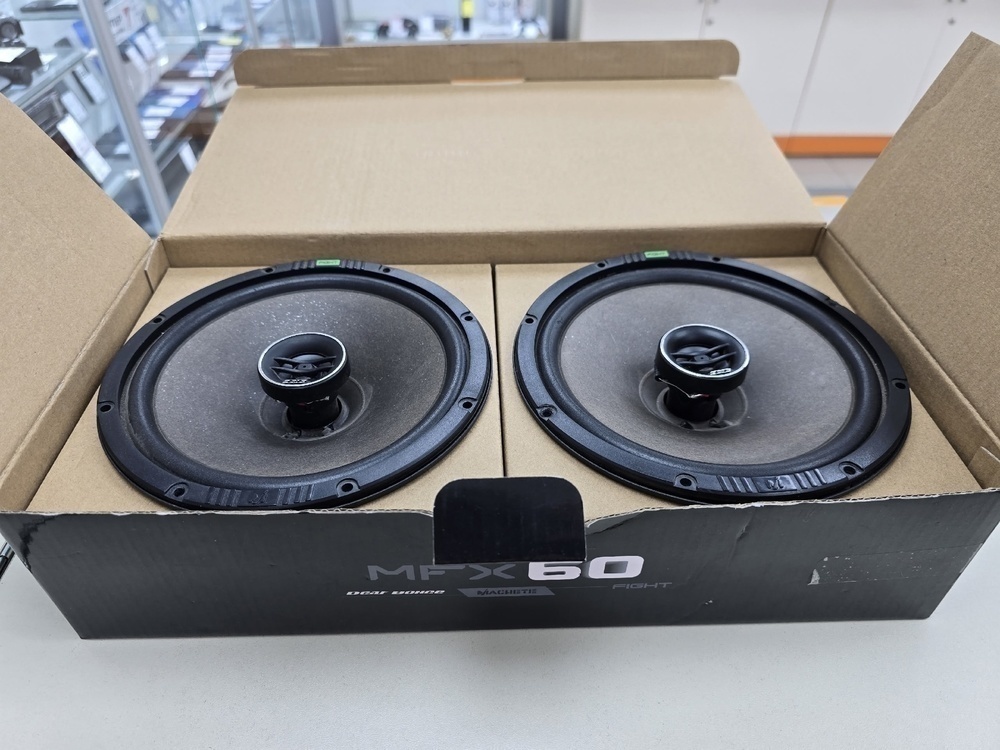 Автоакустика передняя Machete MFX-60