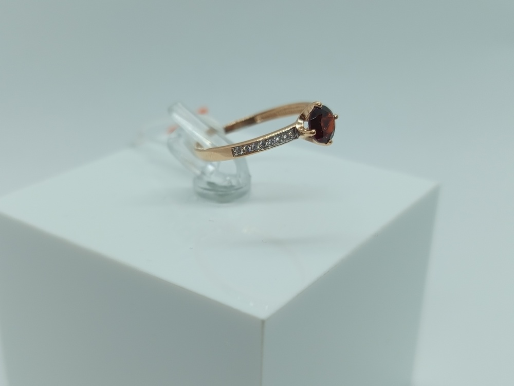 КОЛКМИ585 КОЛЬЦО С КАМНЯМИ (Au 585)