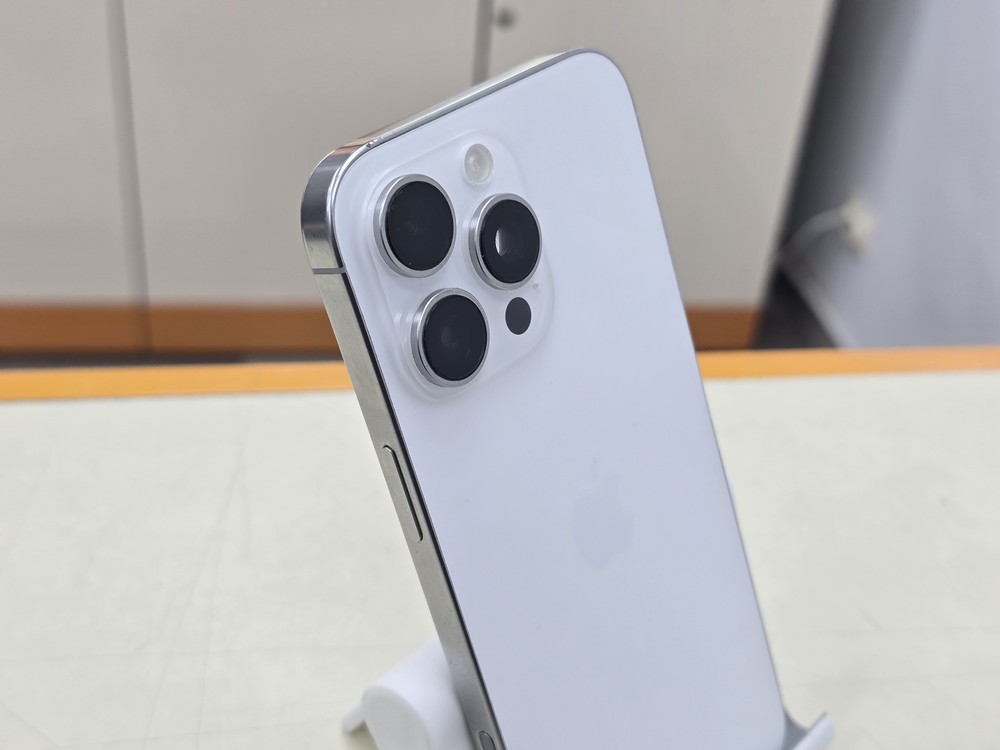 Смартфон Apple Iphone 16 Pro Max 256Gb