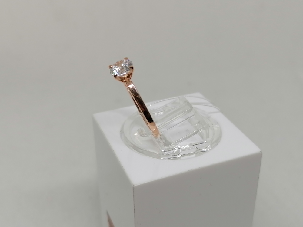 КОЛЬЦО С КАМНЕМ (Au 585)