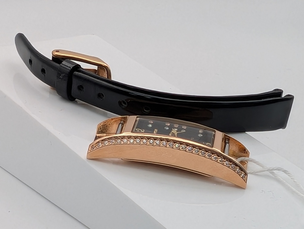 ЧАСЫ НИКА (Au 585)