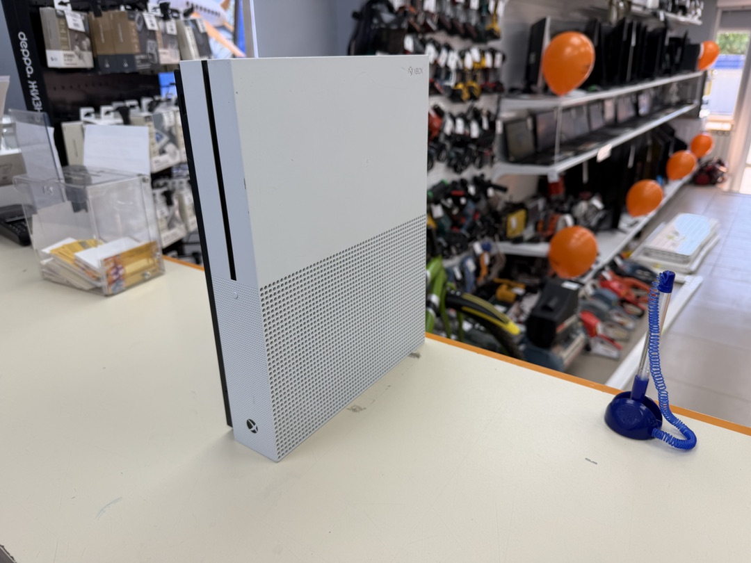 Игровая приставка Xbox One S 500Gb