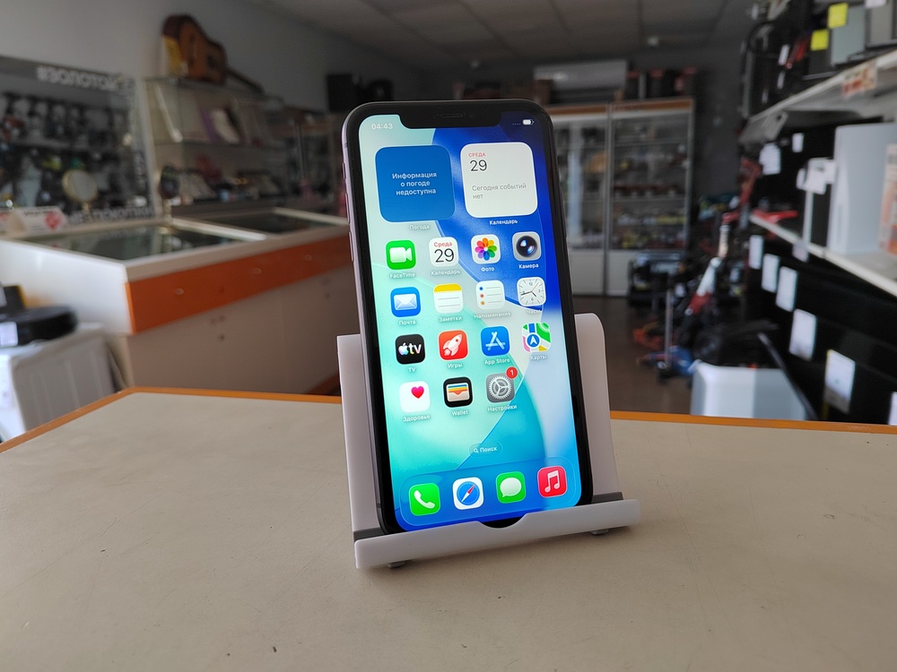 Смартфон Apple iPhone 11 64Gb