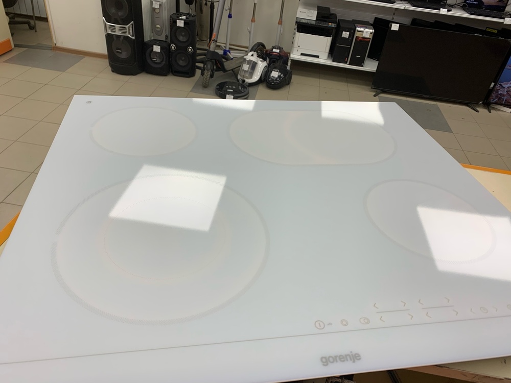 Встраиваемая электрическая панель Gorenje ECT643WCSC