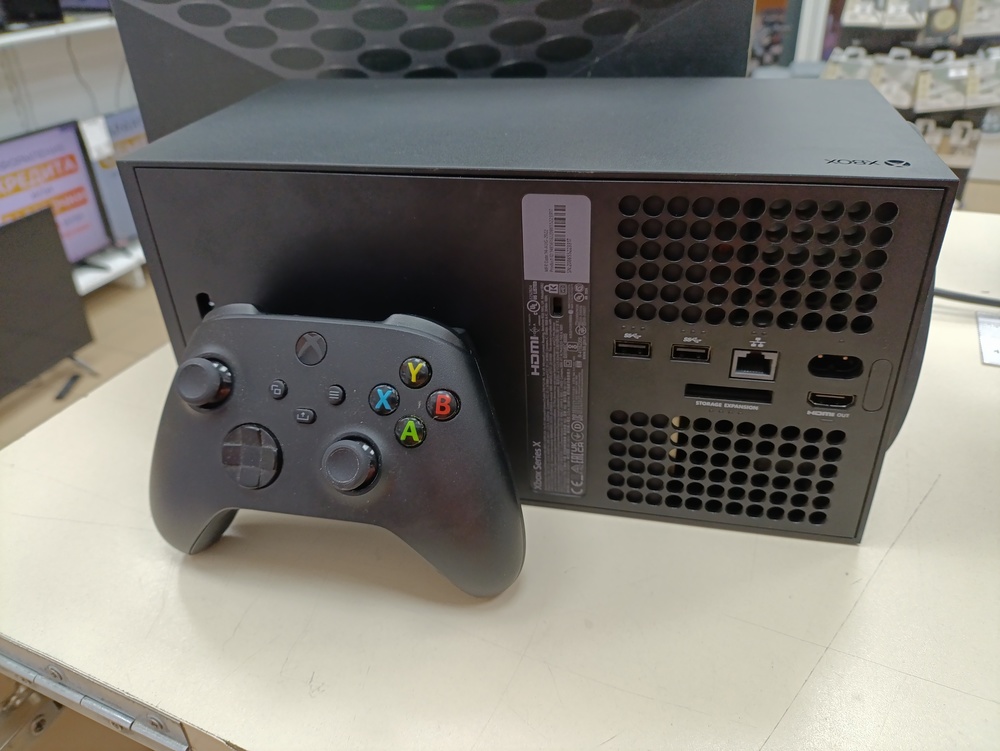 Игровая приставка Xbox Series X 1Tb