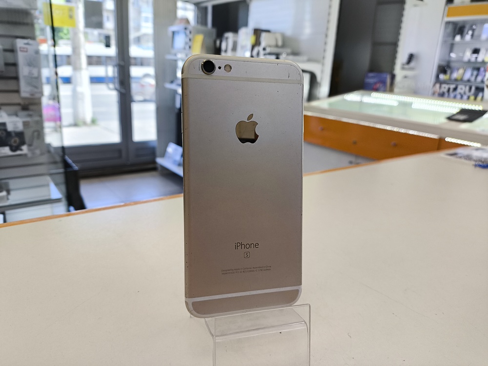 Смартфон Apple iPhone 6S 16Gb
