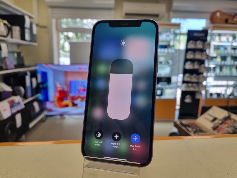 Смартфон Apple iPhone 12 64Gb