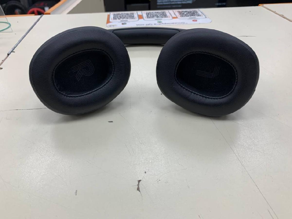 Наушники беспроводные JBL Tune 720BT;