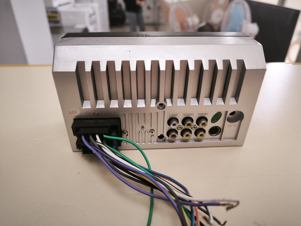 Автомагнитола Aura AMH-77DSP